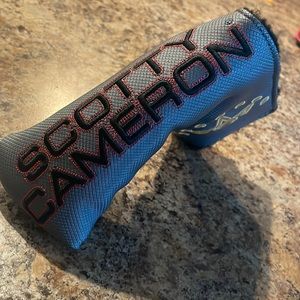 Scotty Cameron putter head cover